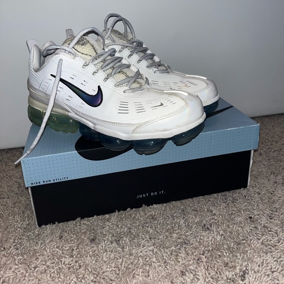 Nike VaporMax 360 - Picture 2 of 4